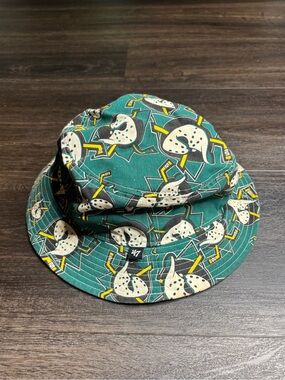 Anaheim Mighty Ducks Bucket Hat Size L/XL